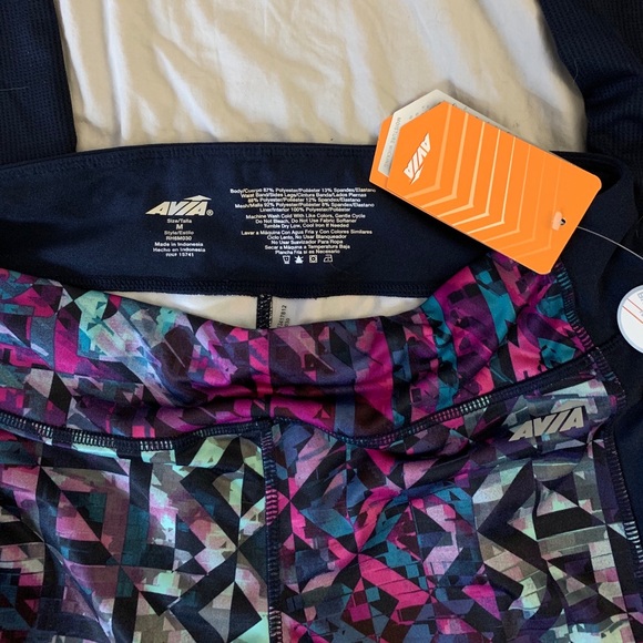 NWT Avía leggings - Picture 3 of 3